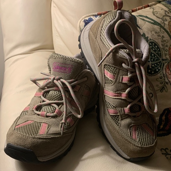 Coleman Shoes - Coleman Woman’s Sneakers in Pink and Tan